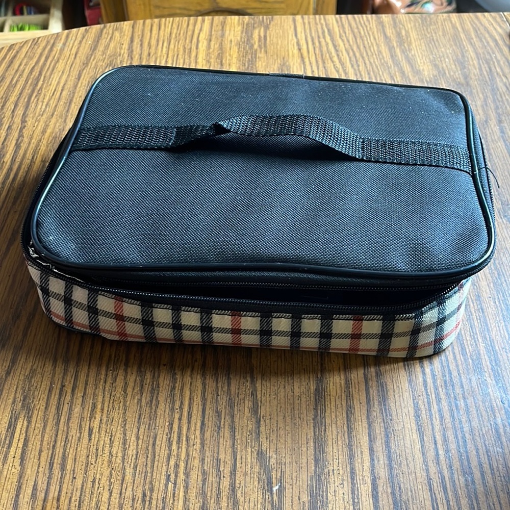 Lunch Box with sets